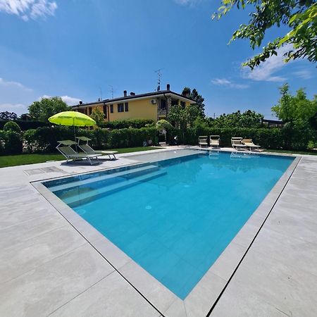 Sara Holiday Rentals Bardolino Esterno foto