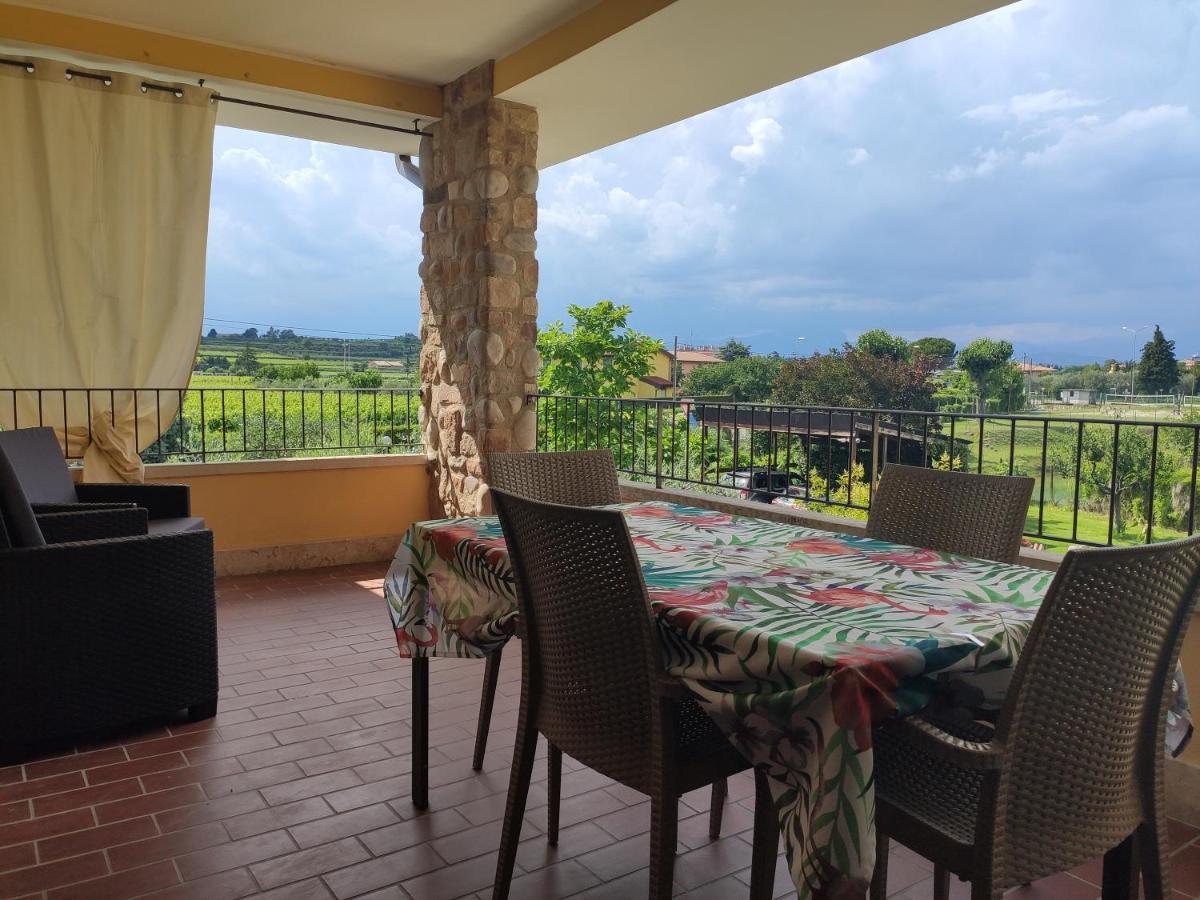 Sara Holiday Rentals Bardolino Esterno foto