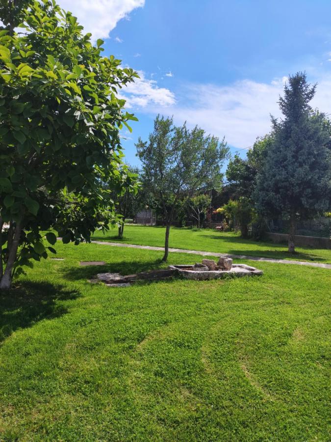 Sara Holiday Rentals Bardolino Esterno foto