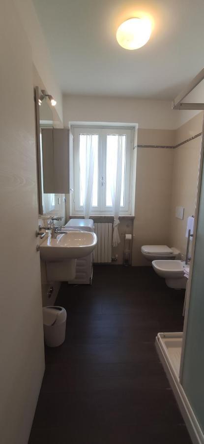 Sara Holiday Rentals Bardolino Esterno foto